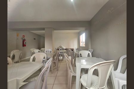 Apartamento para alugar com 44m², 2 quartos e sem vagaÁrea comum - Salão de festas