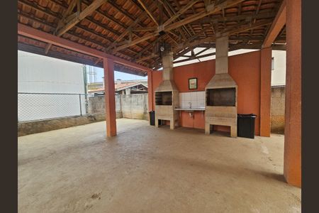 Apartamento para alugar com 44m², 2 quartos e sem vagaÁrea comum - Churrasqueira
