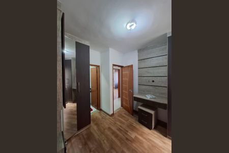 Casa de condomínio à venda com 69m², 3 quartos e 2 vagasQuarto