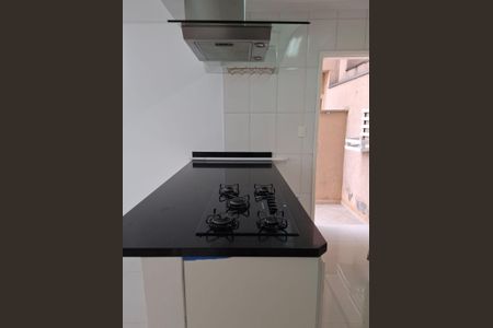 Casa de condomínio à venda com 69m², 3 quartos e 2 vagasCozinha