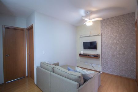 Sala de apartamento para alugar com 2 quartos, 40m² em Jardim Karolyne, Votorantim