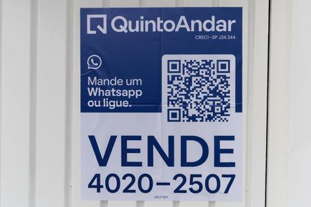 Casa à venda com 150m², 3 quartos e 4 vagas Casa à venda com 150m², 3 quartos e 4 vagasPlaquinha
