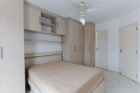 Casa à venda com 150m², 3 quartos e 4 vagas Casa à venda com 150m², 3 quartos e 4 vagasSuíte 1