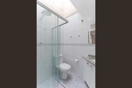 Casa à venda com 150m², 3 quartos e 4 vagas Casa à venda com 150m², 3 quartos e 4 vagasBanheiro da suíte 1