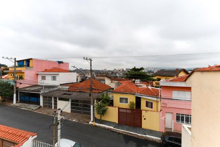 Casa à venda com 150m², 3 quartos e 4 vagas Casa à venda com 150m², 3 quartos e 4 vagasVista da varanda da suíte 1