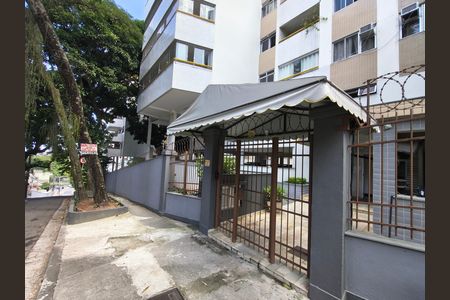 Apartamento à venda com 62m², 2 quartos e 1 vaga