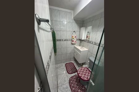 Banheiro  de apartamento à venda com 2 quartos, 54m² em Conceição, Diadema