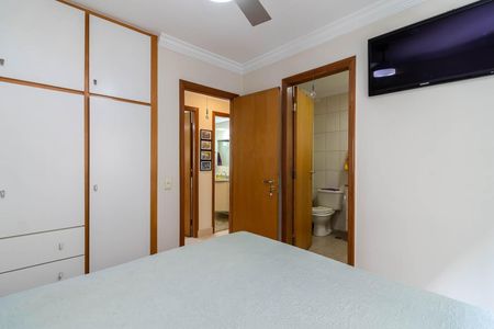 Apartamento à venda com 84m², 3 quartos e 2 vagasSuíte