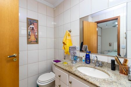 Apartamento à venda com 84m², 3 quartos e 2 vagasBanheiro da Suíte