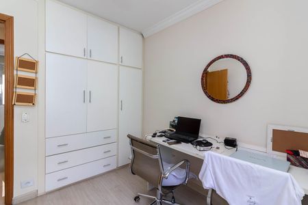 Apartamento à venda com 84m², 3 quartos e 2 vagasQuarto 2
