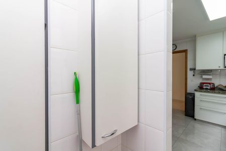 Apartamento à venda com 84m², 3 quartos e 2 vagasÁrea de Serviço