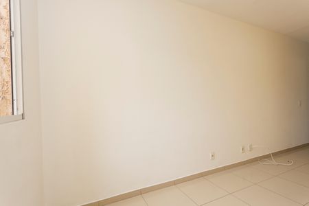Sala de apartamento para alugar com 2 quartos, 46m² em Parque Guarapiranga, São Paulo