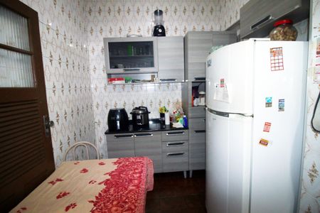 Apartamento à venda com 85m², 2 quartos e 1 vagaCozinha