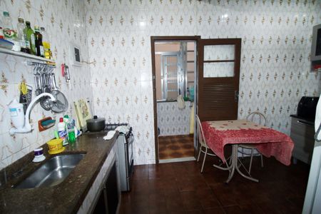 Apartamento à venda com 85m², 2 quartos e 1 vagaCozinha