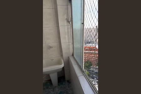 Apartamento à venda com 70m², 3 quartos e 1 vagaÁrea de Serviço