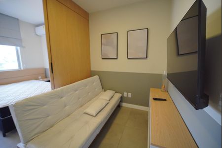 Sala de kitnet/studio para alugar com 1 quarto, 32m² em Centro, Florianópolis