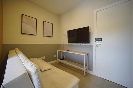 Sala de kitnet/studio para alugar com 1 quarto, 32m² em Centro, Florianópolis