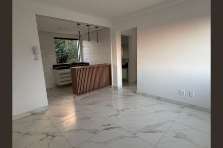 Apartamento para alugar com 2 quartos, 55m² em Rio Branco, Belo Horizonte