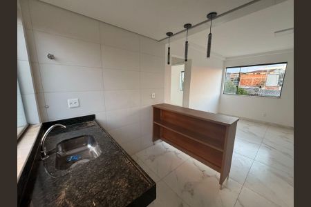Apartamento para alugar com 2 quartos, 55m² em Rio Branco, Belo Horizonte