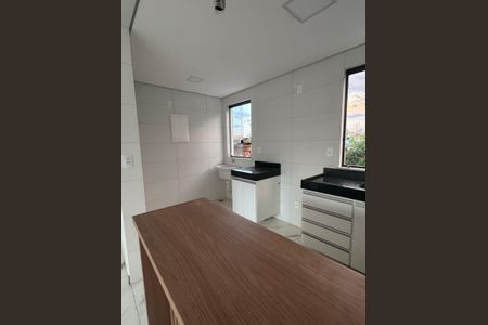 Apartamento para alugar com 2 quartos, 55m² em Rio Branco, Belo Horizonte