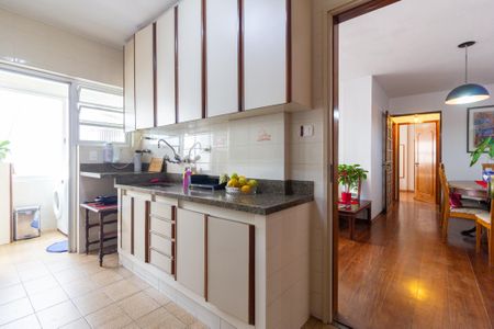 Apartamento à venda com 80m², 2 quartos e 1 vagaCozinha
