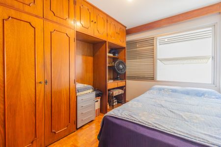 Quarto de apartamento para alugar com 2 quartos, 80m² em Alto de Pinheiros, São Paulo