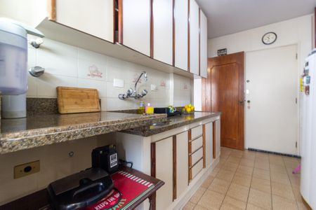 Apartamento à venda com 80m², 2 quartos e 1 vagaCozinha
