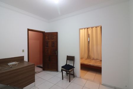 Sala  de casa à venda com 3 quartos, 203m² em Vila Kiko, São Bernardo do Campo