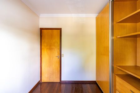 Apartamento à venda com 155m², 4 quartos e 2 vagas Apartamento à venda com 155m², 4 quartos e 2 vagasQuarto 1