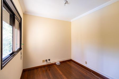 Apartamento à venda com 155m², 4 quartos e 2 vagas Apartamento à venda com 155m², 4 quartos e 2 vagasQuarto 2