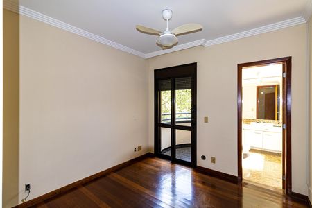 Apartamento à venda com 155m², 4 quartos e 2 vagas Apartamento à venda com 155m², 4 quartos e 2 vagasSuíte 1