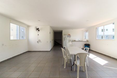 Apartamento à venda com 41m², 2 quartos e sem vagaÁrea comum - Salão de festas 2
