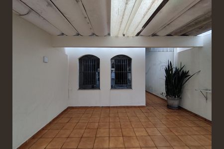 Casa à venda com 145m², 3 quartos e 1 vaga Casa à venda com 145m², 3 quartos e 1 vagaGaragem