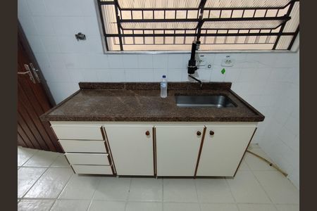 Casa à venda com 145m², 3 quartos e 1 vaga