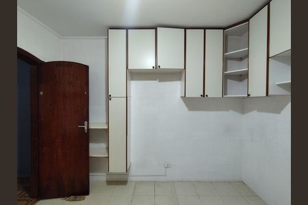 Casa à venda com 145m², 3 quartos e 1 vaga Casa à venda com 145m², 3 quartos e 1 vagaCozinha - Armários