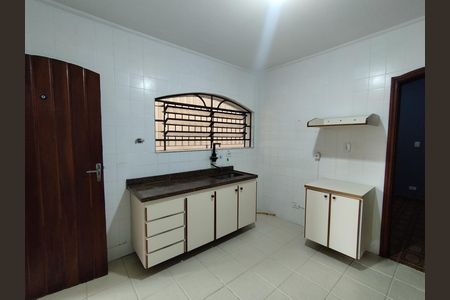 Casa à venda com 145m², 3 quartos e 1 vaga