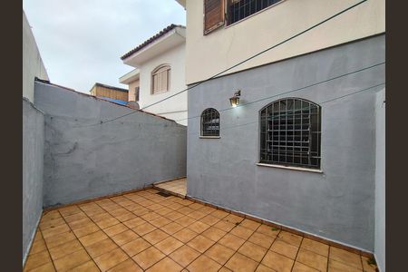 Casa à venda com 145m², 3 quartos e 1 vaga Casa à venda com 145m², 3 quartos e 1 vagaQuintal