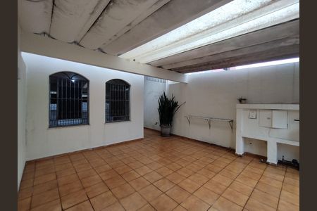 Casa à venda com 145m², 3 quartos e 1 vaga Casa à venda com 145m², 3 quartos e 1 vagaGaragem