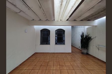 Casa à venda com 145m², 3 quartos e 1 vaga Casa à venda com 145m², 3 quartos e 1 vagaGaragem