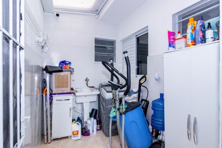 Casa para alugar com 107m², 3 quartos e 2 vagasLavanderia