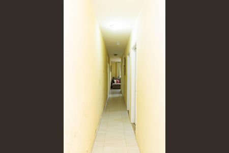 Casa para alugar com 107m², 3 quartos e 2 vagasCorredor
