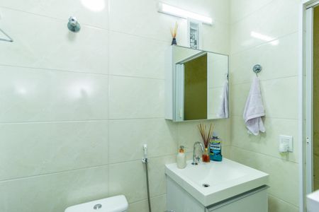 Casa para alugar com 107m², 3 quartos e 2 vagasBanheiro