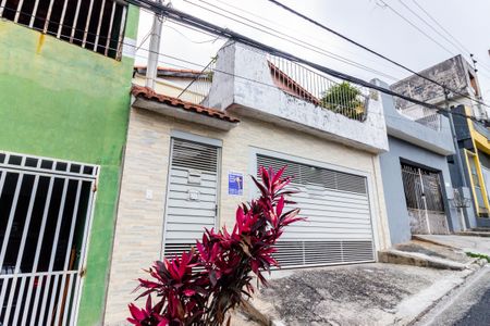 Casa para alugar com 107m², 3 quartos e 2 vagasFachada