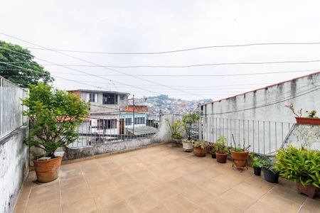 Casa para alugar com 107m², 3 quartos e 2 vagasVaranda