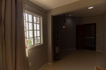 Casa à venda com 590m², 3 quartos e 2 vagas