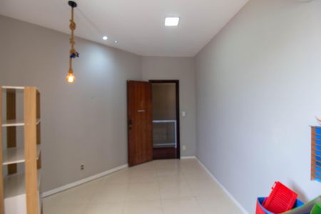 Casa à venda com 590m², 3 quartos e 2 vagas