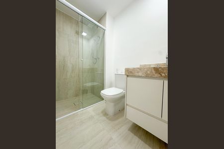 Apartamento para alugar com 68m², 2 quartos e 1 vaga Apartamento para alugar com 68m², 2 quartos e 1 vagaBanheiro