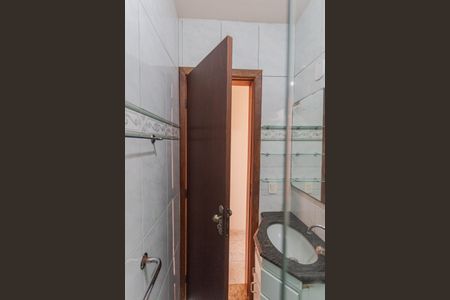 Apartamento à venda com 67m², 3 quartos e 1 vaga Apartamento à venda com 67m², 3 quartos e 1 vagaBanheiro Social