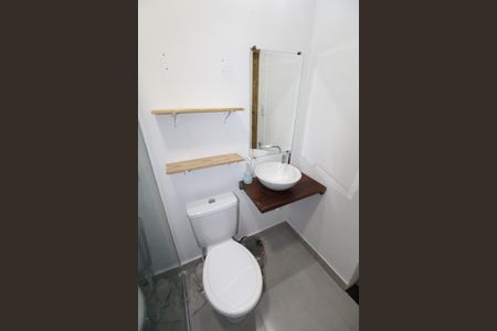 Casa para alugar com 64m², 3 quartos e 2 vagasBanheiro