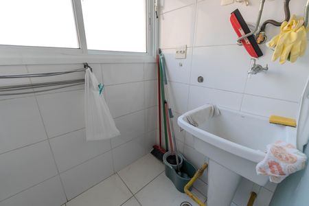 Apartamento à venda com 47m², 2 quartos e 1 vagaCozinha e Área de Serviço